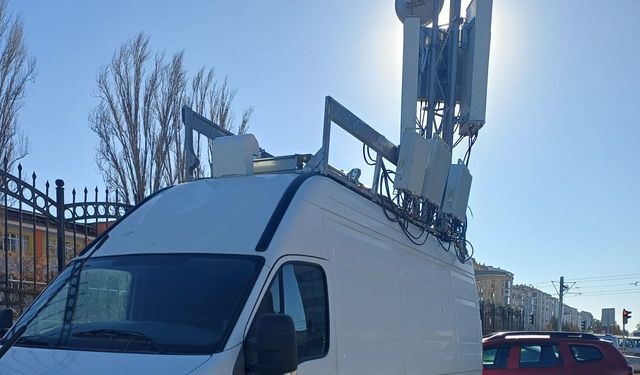 Eskişehir’de radyasyon endişesi: Mobil baz istasyonu tepkisi!