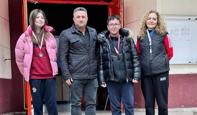 Osmangazi Ortaokulu sporla zirvede