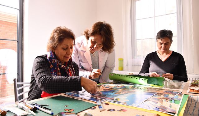 Vatandaşlara ücretsiz eğitimler devam ediyor