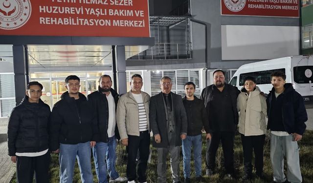 Çocuklara ve yaşlılara gönüllü saç bakım hizmeti yapıldı
