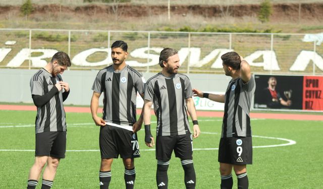 Anadolu SF ligde kalmayı garantiledi