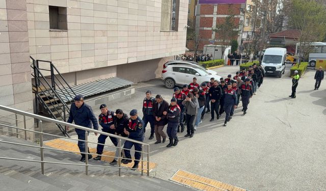 Tefecilik operasyonunda yakalanan 15 şüpheliden 4'ü tutuklandı