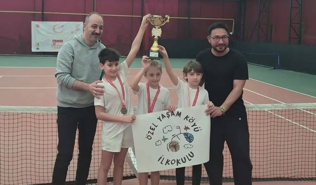 Minik raketler ödüllerini aldı!