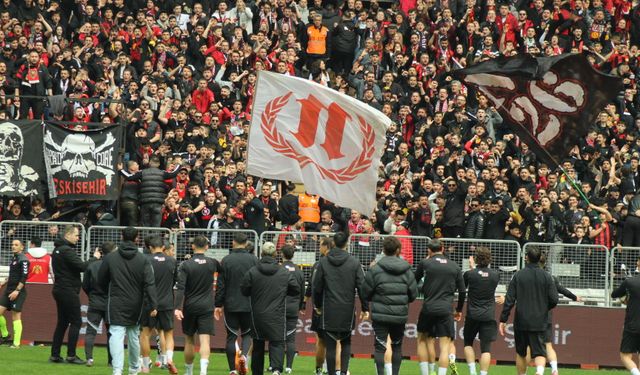 Taraftarlardan rekor destek