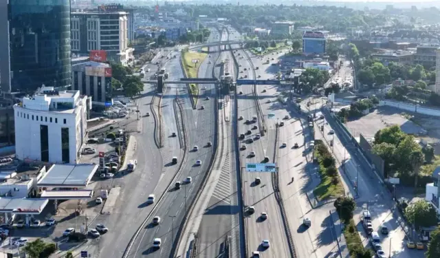 İstanbul'da yollar boş kaldı