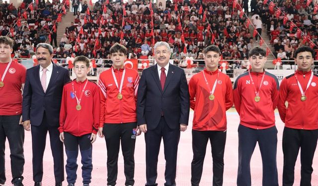 Eskişehir’de 19 Mayıs coşkuyla kutlandı