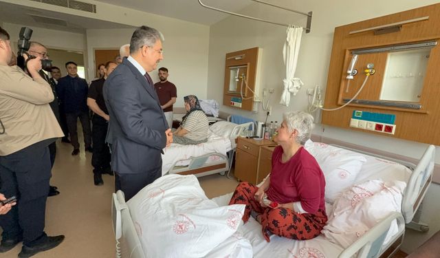 Vali Yılmaz'dan hasta ve sağlık çalışanlarına ziyaret