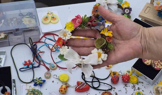 Üreten kadınların el emeği ürünleri vatandaşların beğenisine sunuldu