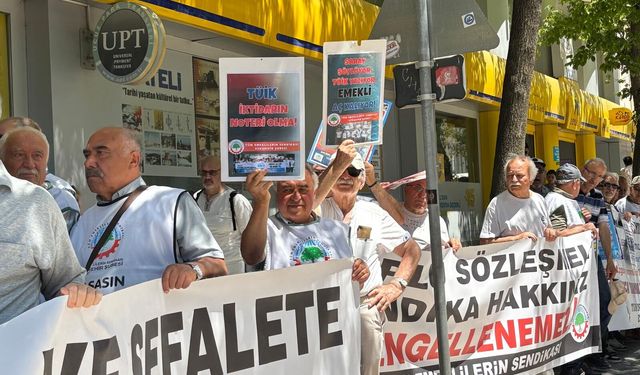 Emekliler maaş düzenlemesi için 5 bin imza topladı