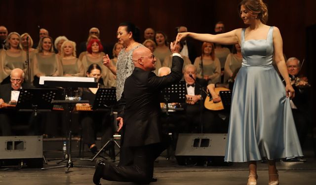 ESMEK Korosu'ndan unutulmaz konser
