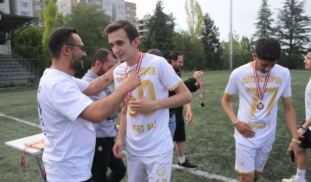 Sütlücespor’da antrenör Ender Şengül, sezonu değerlendirdi