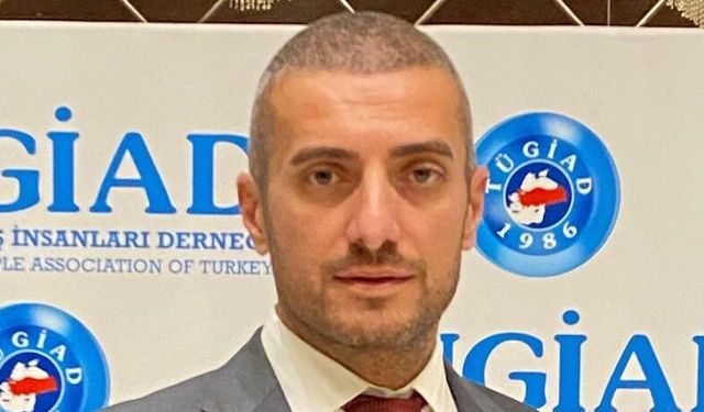 Es-Es'in siyasi kimliği yoktur