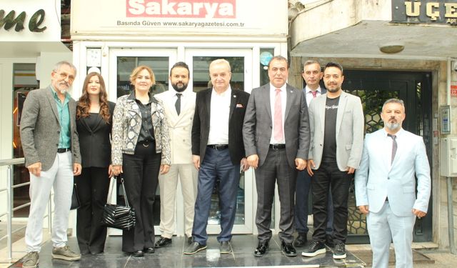 MHP'den Sakarya Gazetesi'ne ziyaret
