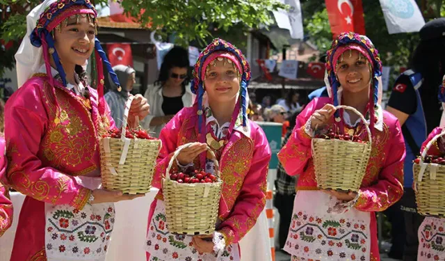 Kiraz Festivali ertelendi