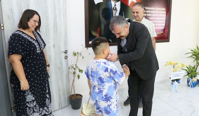 Koruyucu Aile modeli Eskişehir’de bir çocuğa yuva oldu
