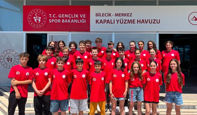 ANALİG Yüzme'de büyük başarı
