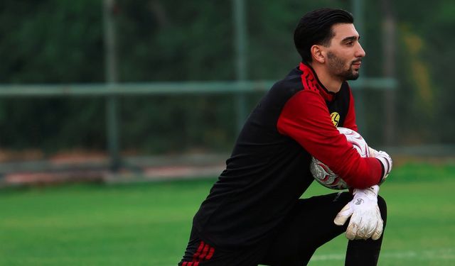 Kaleciler form tutuyor