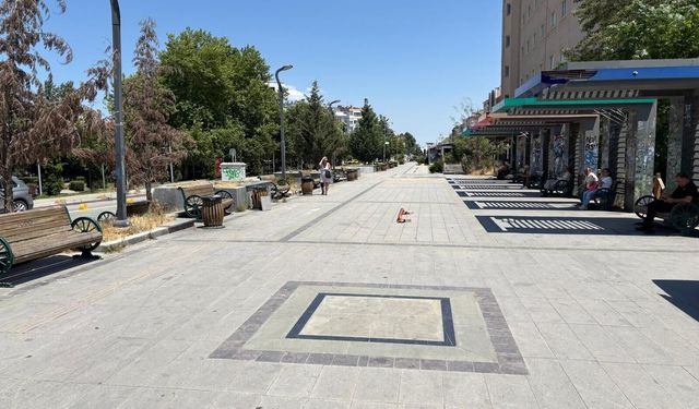 Hat Boyu'nda bekleyiş sürüyor...