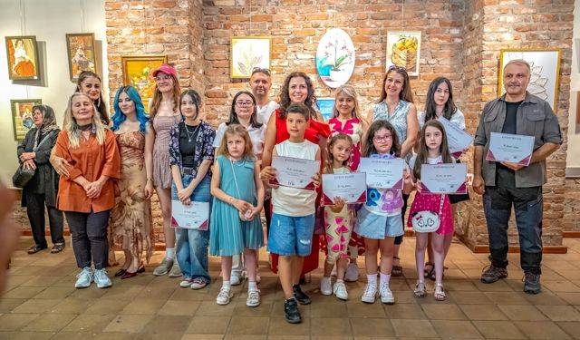 "Sürecin içinde" resim sergisi sanatseverlerle buluştu