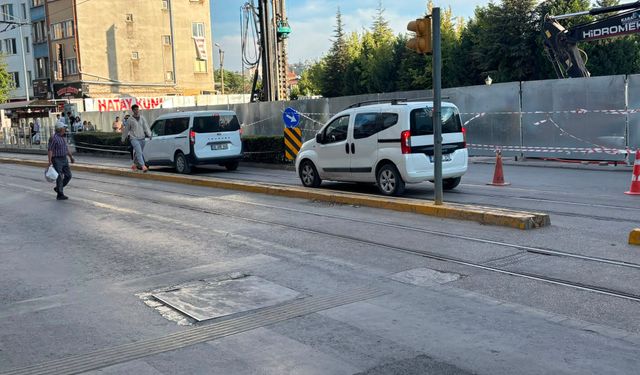 Eskişehir’de yolu kapalı gören sürücüler bakın ne yaptı