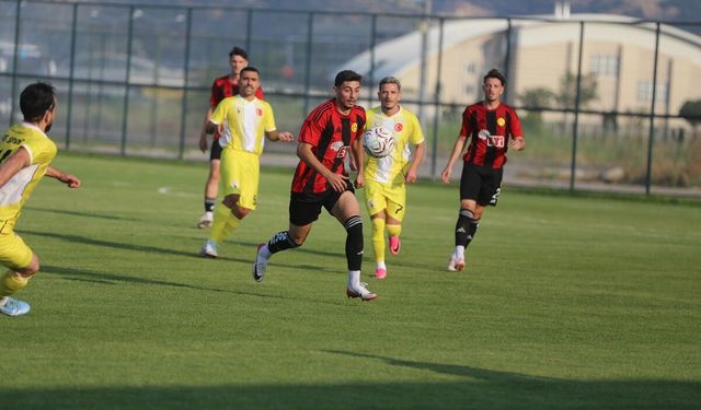 Eskişehirspor Bolu'da eksiklerini kapatıyor