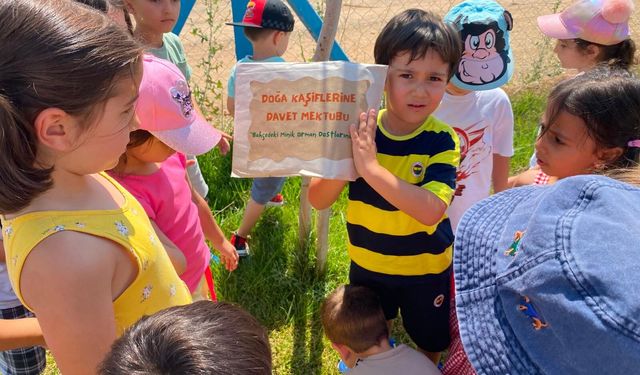 Minikler hem eğlendi hem doğayı öğrendi