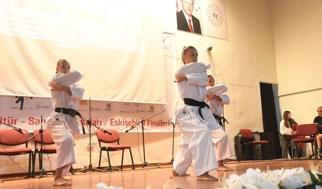 Renkli kapanış
