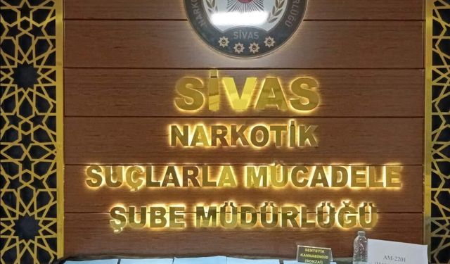 Kağıda emdirilmiş 32 bin kullanımlık uyuşturucu ele geçirildi!