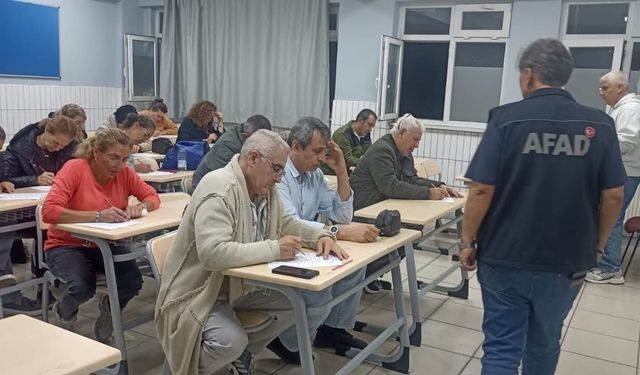 Mahalle bazlı afet eğitimi verildi