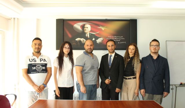 Hukukçulardan Sakarya Gazetesi'ne ziyaret