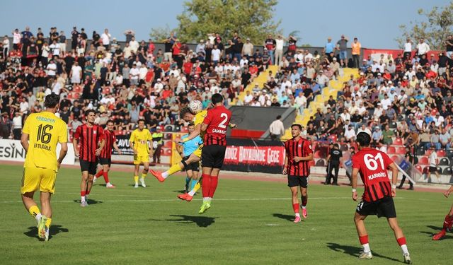 Dört takım firesiz ilerliyor