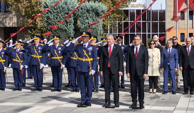 Cumhuriyet'in 103. yılı Eskişehir'de kutlanıyor