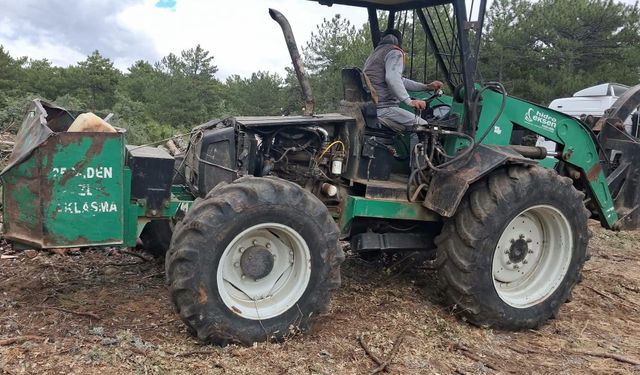 Traktör yerinde, 2 milyonluk kepçe yok
