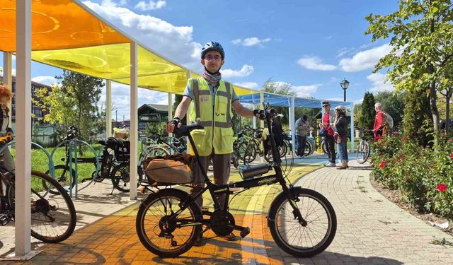 'Görünür ol güvende ol' sloganıyla pedallara bastılar