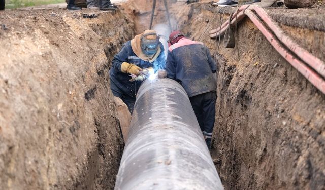 1.260 metrelik içme suyu hattı yenilendi