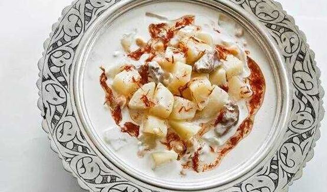 Sofraların doyurucu lezzeti: Yoğurtlu Patates