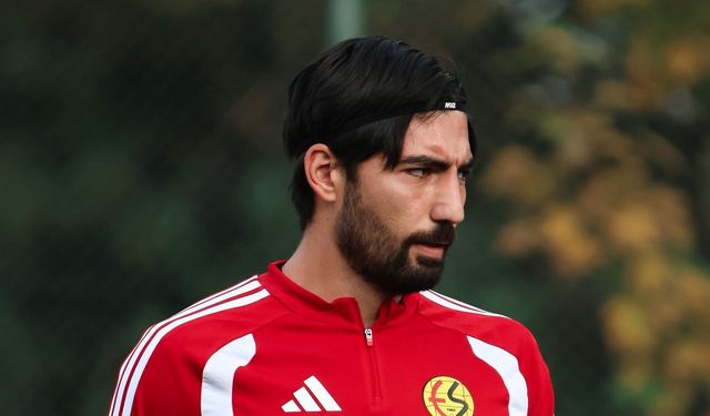 Emre forma bekliyor