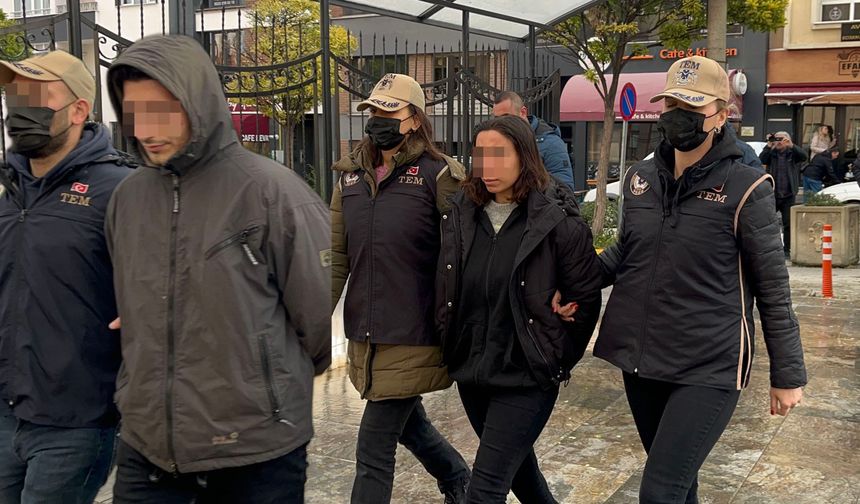 Eskişehir'de yakalanan terör şüphelileri Adliye'ye sevk edildi