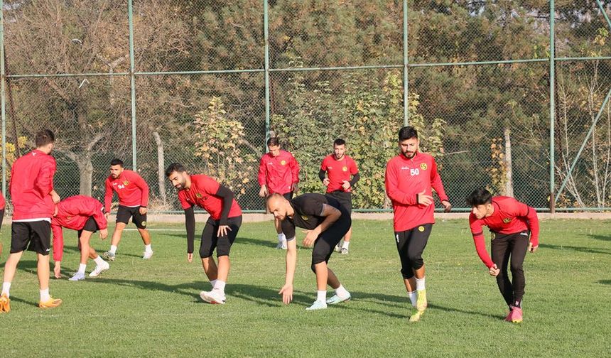 Eskişehirspor Kırşehir'e odaklanıyor