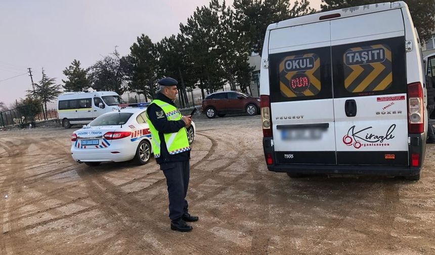 Polis ve jandarmadan okul çevresi denetimi