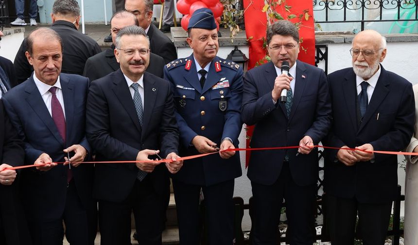 Bakan Tunç Eskişehir Hakimevi'nin açılışına katıldı