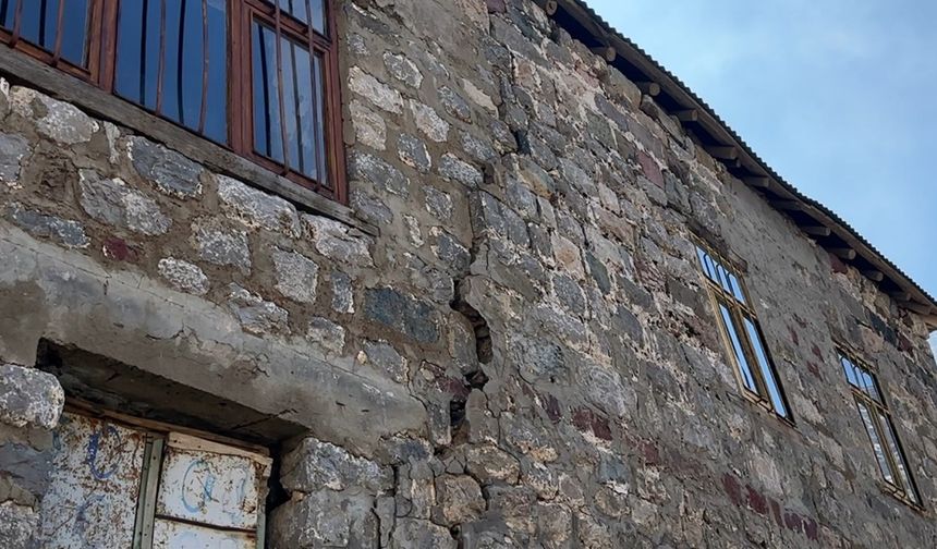 Irak'taki deprem Türkiye'deki O İlde hasara neden oldu