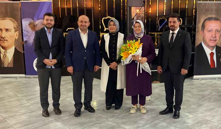 Toplumun temel taşlarını oluşturur