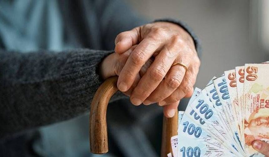 Eskişehir'de emekliler çok dertli!