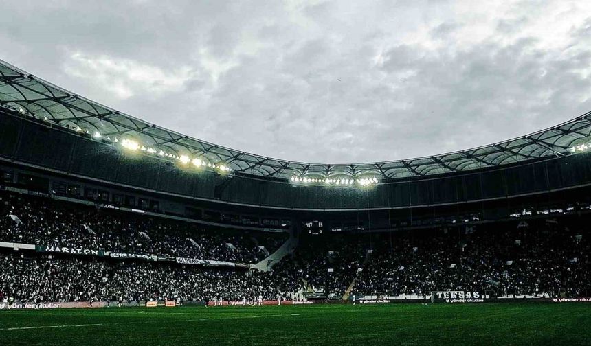 Bursaspor’da kombine satışları 30 bini geçti