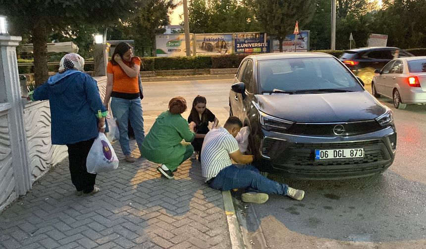 Eskişehir'de mahalleli seferber oldu: 1 saat uğraştılar!