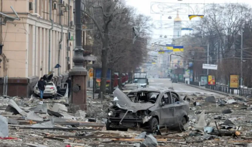 Rusya'dan Ukrayna'ya yeni saldırılar: En az 4 ölü, 18 yaralı