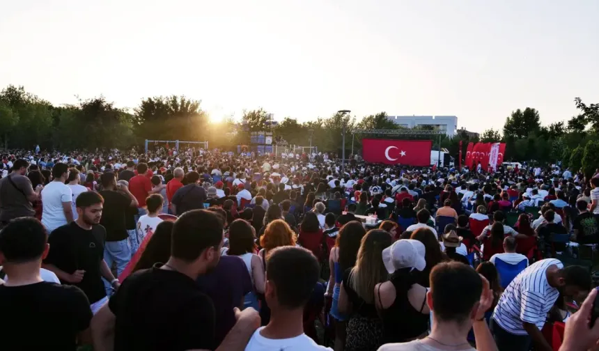 12 Dev Adam’ın final heyecanı Eskişehir’de tek yürek yaşanacak