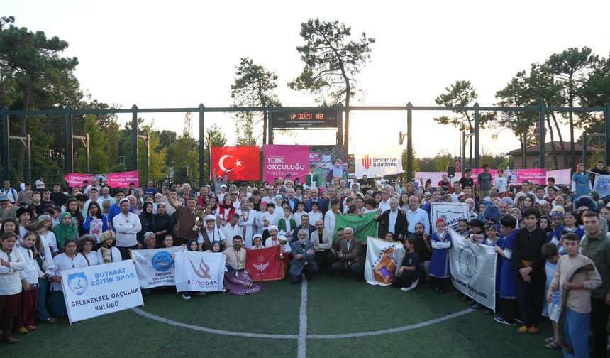 Eskişehirli okçular" Geleneksel Türk Okçuluğu Yarışmasında" boy gösterdi