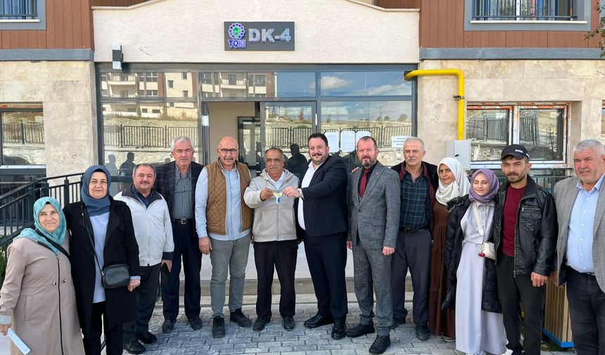 Eskişehir'de TOKİ konutları vatandaşlara teslim edildi